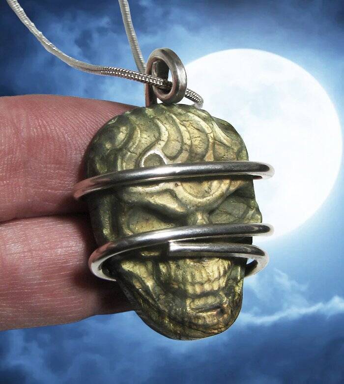 Moon Spirit Skull Jewelry Labradorite Silver / Pagan Oracle / Blue Lotus #5
