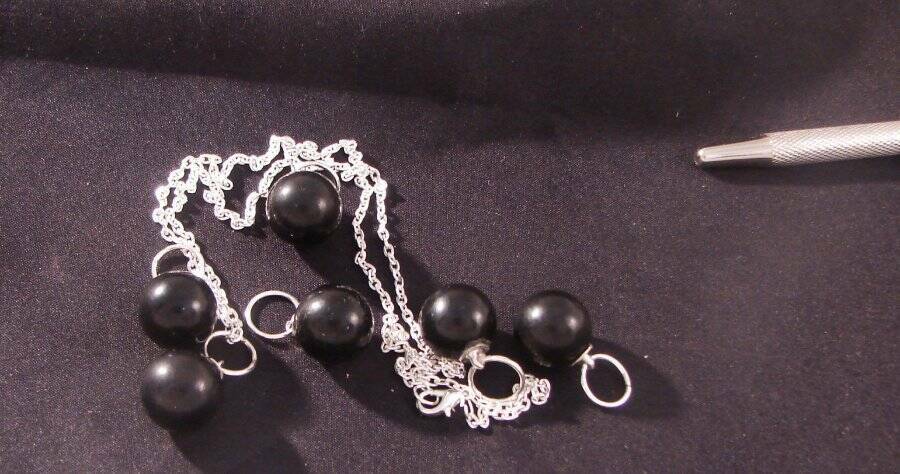 Kundalini Tibetan Jet Siberia (Black Amber Lignite) Pendant Amulet OM AUM 